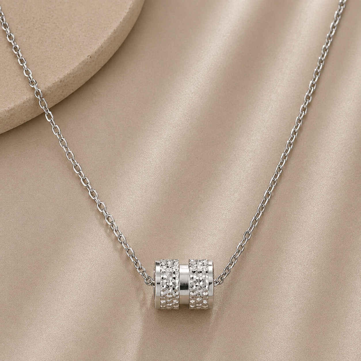 Textured Barrel Necklace