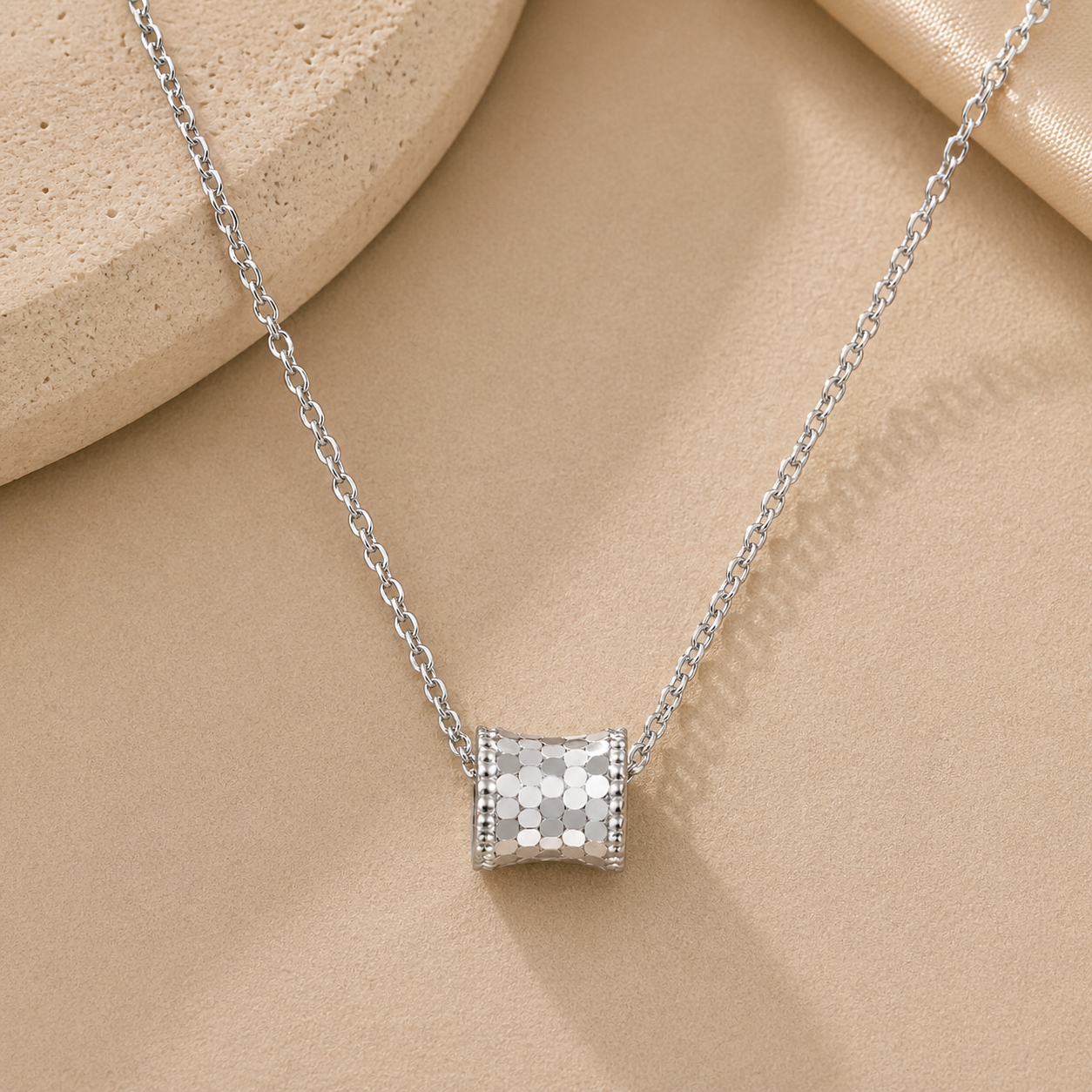 Facet Barrel Necklace