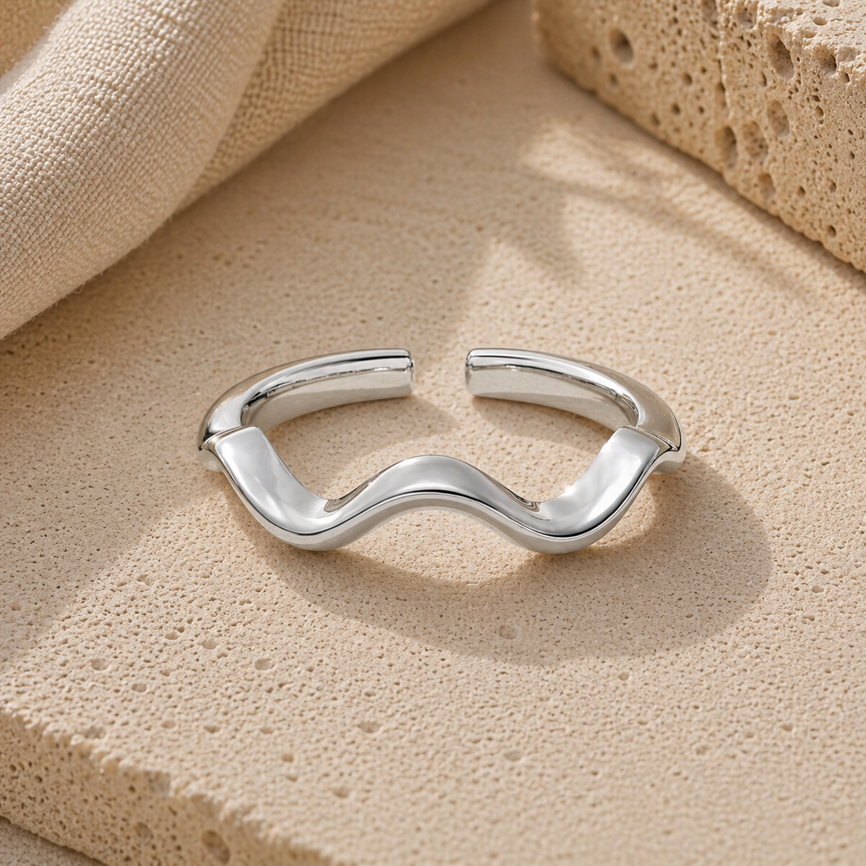 Wave Sculpt Ring