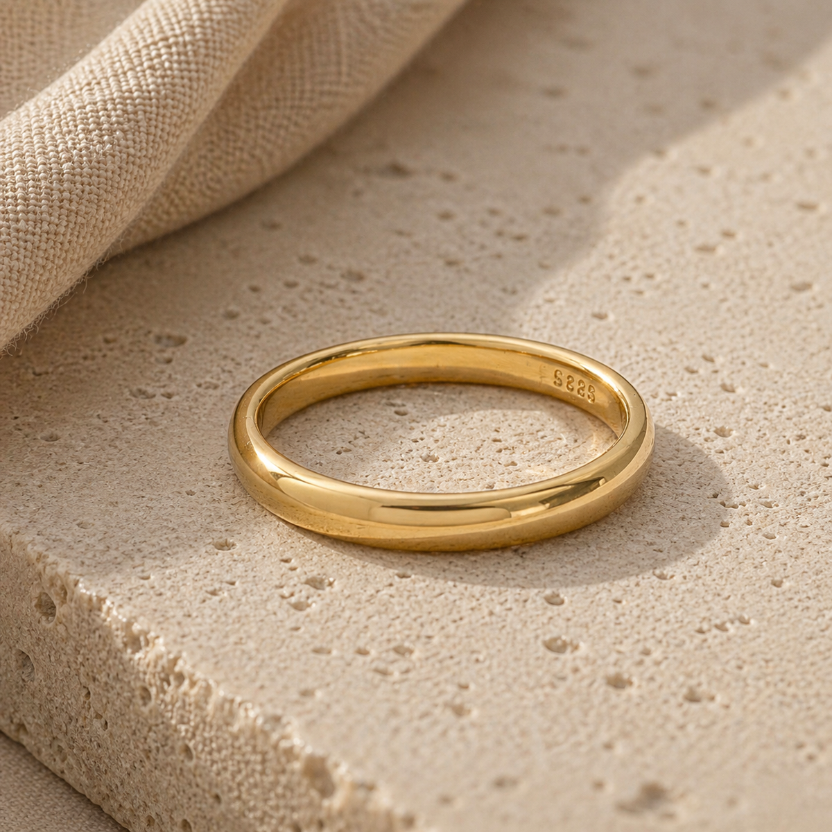 925 sterling silver Essential Dome Ring with polished rounded profile in gold finish, product detail