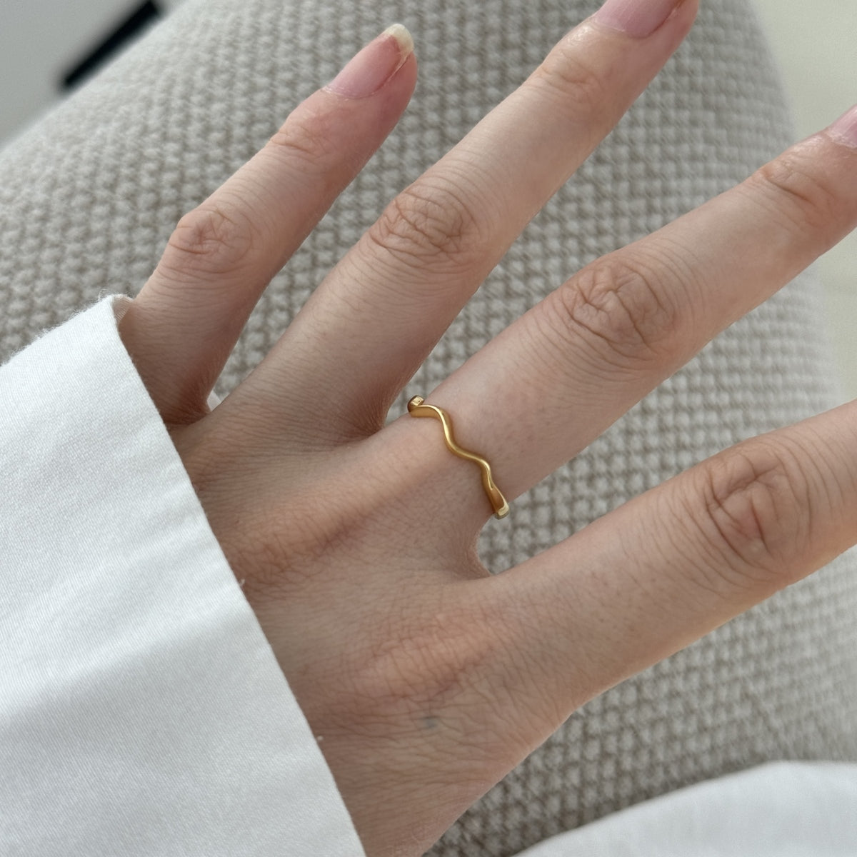 Wave Sculpt Ring