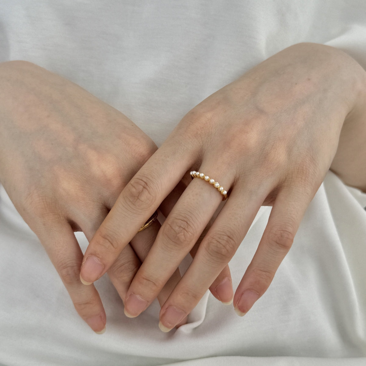 Mini Pearl Station Ring