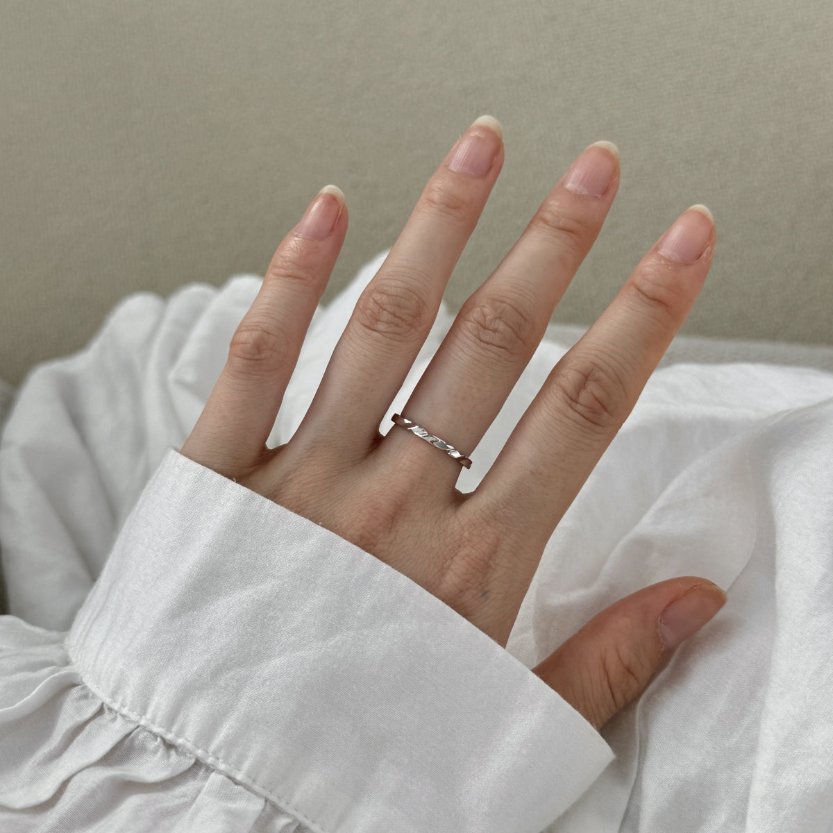 Twisted Band Ring