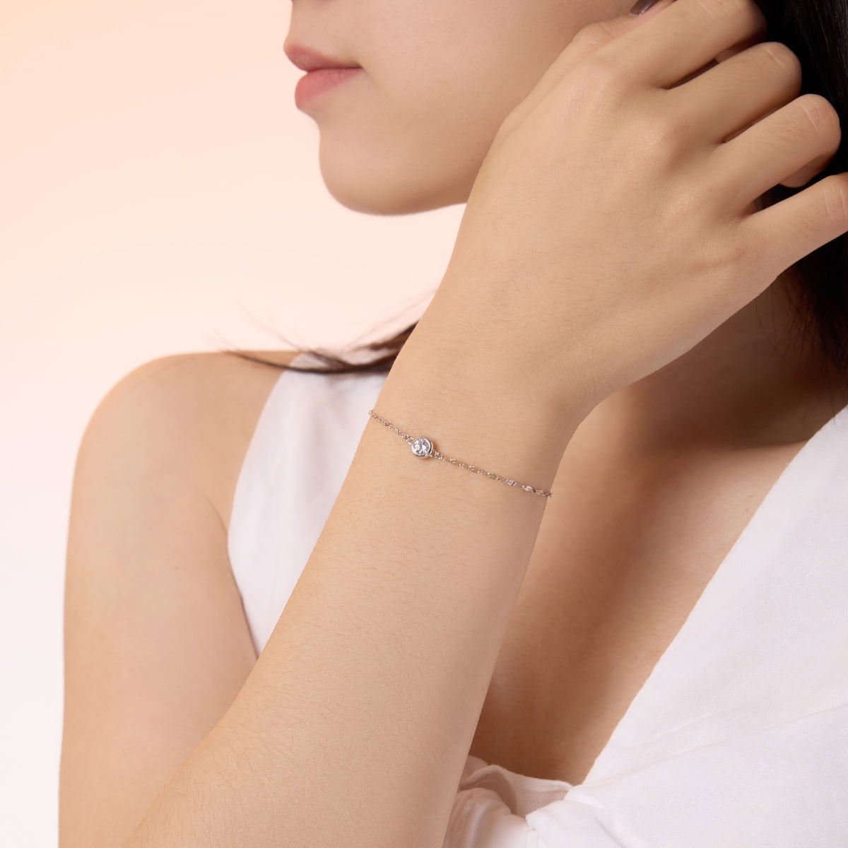 Solitaire Chain Bracelet